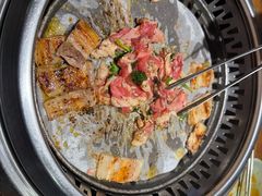 -比亚森自助烤肉·火锅料理(万达店)