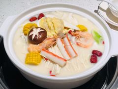 -三人行骨头王火锅(长寿店)