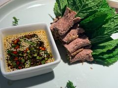 薄荷牛肉卷-云腾食府·云南菜