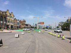 -王府井奥莱临潼小镇(临潼店)