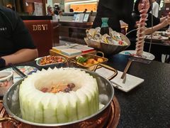 -得意咚瓜·顺德鱼生·冬瓜火锅(深圳首店)