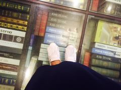 -钟书阁(松江泰晤士小镇店)