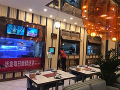 大堂-三江源活鱼现烤(维多利摩尔城店)