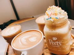 -Peet's 皮爷咖啡(东湖路手作店)