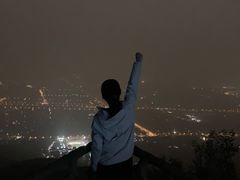 -鬼笑石后山停车场