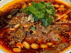 -万重锦·人文川菜馆(骡马市店)