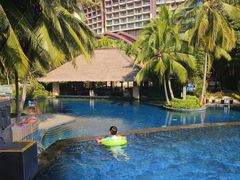 -三亚湾海居铂尔曼度假酒店