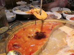 -小天鹅火锅·一线江景洪鼎旗舰店(洪崖洞店)