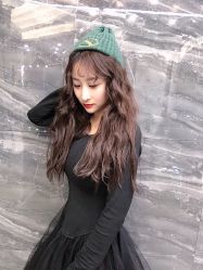 -银星女王公园发型艺术沙龙