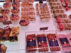 -巴黎贝甜(大宁国际商业广场店)