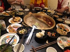 -沸炉重庆老火锅(军事博物馆店)