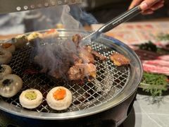 -草家酱蟹炭火烤肉店(珲春南路一店)