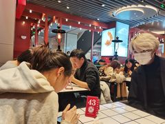 -肥汁米蘭香港米线(长宁来福士店)