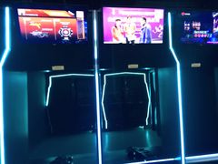 -世代星球·保龄球·镭战真人CS·团建(杨浦店)