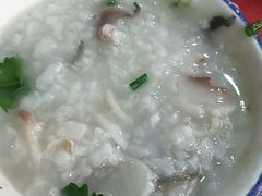 -先鲜鲫鱼粥