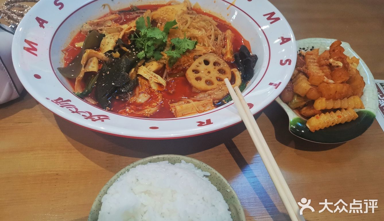 不来你想象不到这个大碗有多大