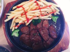 铁板牛排-朵朵开素食餐厅(后宰门街店)