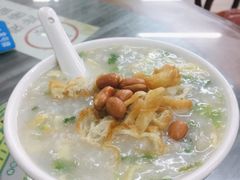 艇仔粥-穗银肠粉店(东川路店)