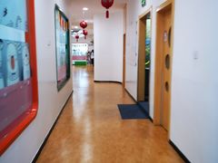 -爱威盛亲子俱乐部·纽约国际早托中心