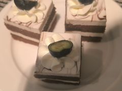 -广州万富希尔顿酒店·感趣自助餐厅·金秋蟹宴生蚝海鲜刺身