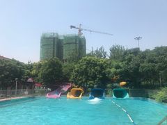 -欢乐水魔方水世界
