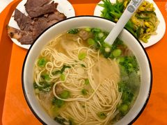 -德元兰州纯汤牛肉面(龙阳路店)