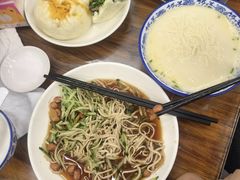 -雪琴面馆富安特色鱼汤面(城中花园店)