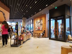 -星巴克(大庆让胡路万达广场店)