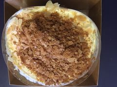 -蜜蜂小象·榴莲千层蛋糕(时代汇11栋店)