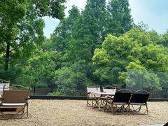 -J Create城市露营咖啡·简餐·宠物(上海动物园店)