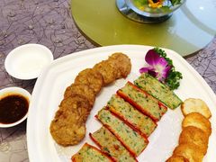 煎酿三宝-轩记海鲜餐厅·四十五年老字号·经典粤菜(西区彩虹店)