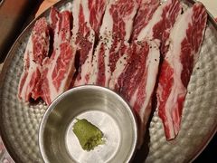 -蚂蚁洞·烤肉大营地(上海静安大悦城店)
