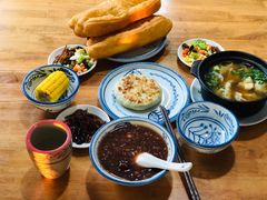-小放牛炒菜馆(军校店)