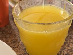 -怡咖啡海鲜自助餐厅(浦东香格里拉店)