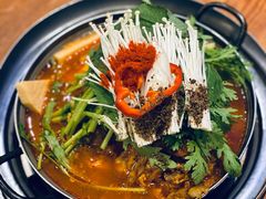 -喇喇排骨火锅·传统韩式脊骨汤(望京西园总店)