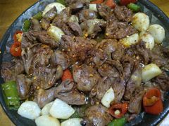 -老东镇啤酒屋海鲜加工·蒸汽海鲜·海鲜烧烤(台东店)