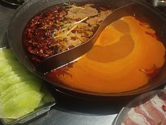 -鹿鸣山草本茶香火锅(园西路店)