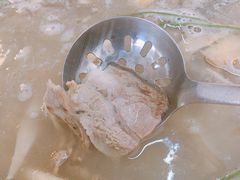 -老石黑山羊毛驴肉火锅(金凯广场店)