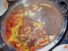 -憨孃孃·重庆老火锅(红山黑金店)