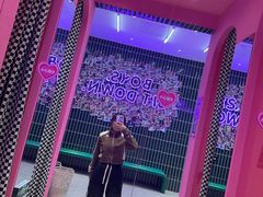 -枫叶小镇奥特莱斯