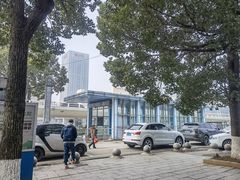-优伢仕口腔(汽车西站店)
