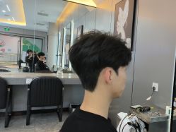 -丝语萱形象