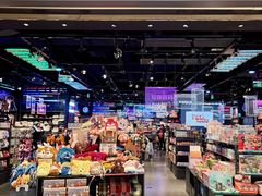 -酷乐潮玩(长楹龙湖天街店)