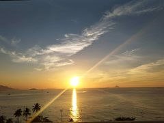 -芽庄日出海滩水疗酒店