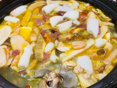 -一朵菌·野生菌探索家火锅(南亚店)