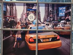 -巴黎贝甜(大宁国际商业广场店)