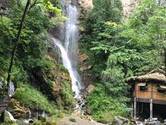 -神农架香溪源景区