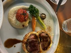 惠灵顿牛排-Golden Lily河内巴黎法越料理餐厅(建国西路店)