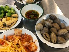 -马路牙子烧烤音乐酒馆(望京店)