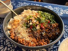 豆花米线-滇道云南特色料理(康定路店)